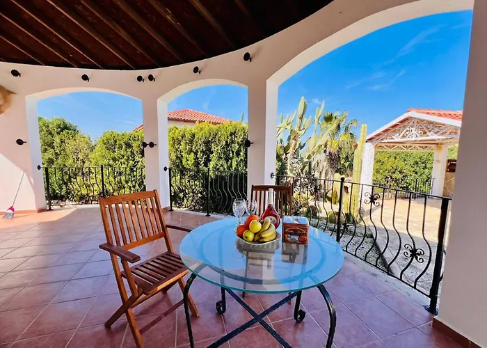 Rosa By Holidaykeys Villa Kyrenia (Northern Cyprus)