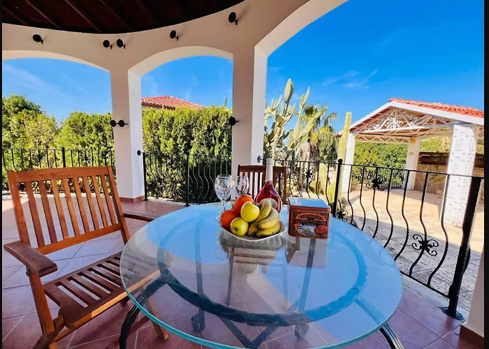 Rosa By Holidaykeys Kyrenia (Northern Cyprus)