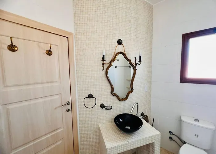 Villa Rosa By Holidaykeys