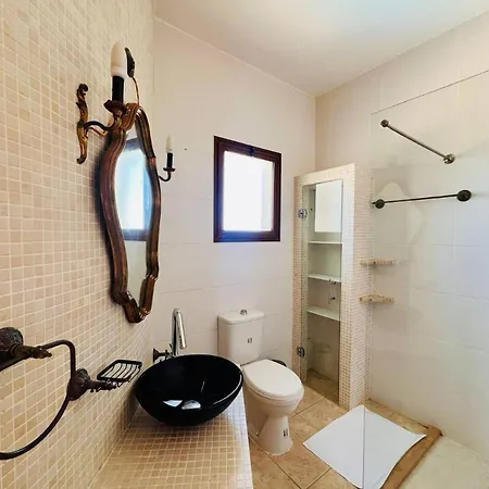 Вилла Rosa By Holidaykeys Кирения